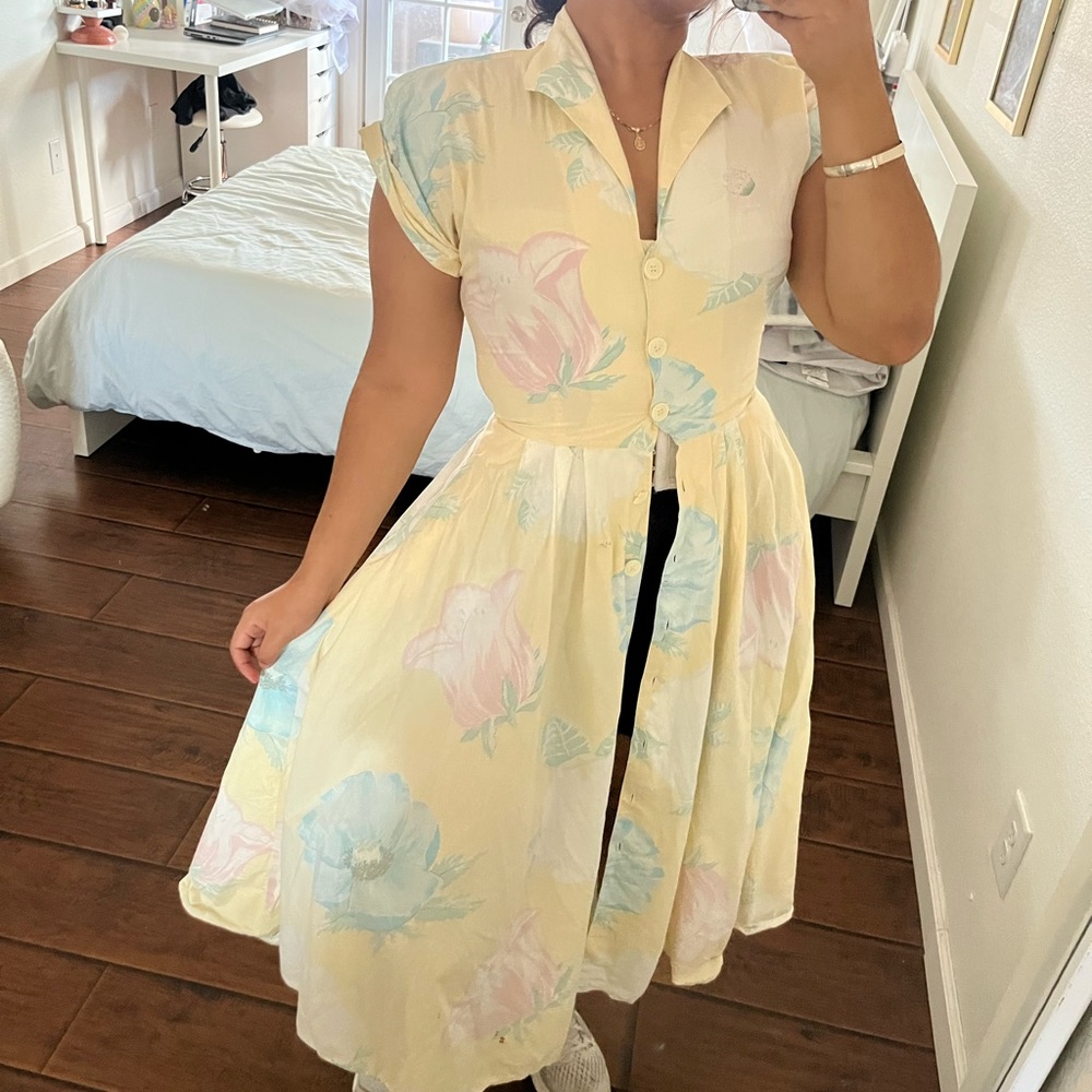 Vintage 50s midi maxi yellow button down flowy dress